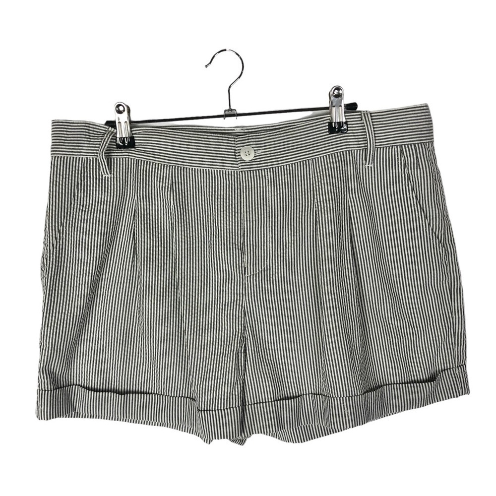 Lauren James Gray & White Seersucker High Rise Shorts XL
